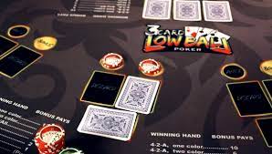How to Play Lowball Poker